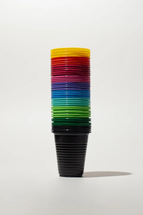 VASOS DE PLASTICO DE COLORES C/50 BORGATTA