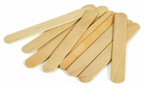 ABATELENGUAS DE MADERA 18 X15 CM CAJA C/100 AMBIDERM